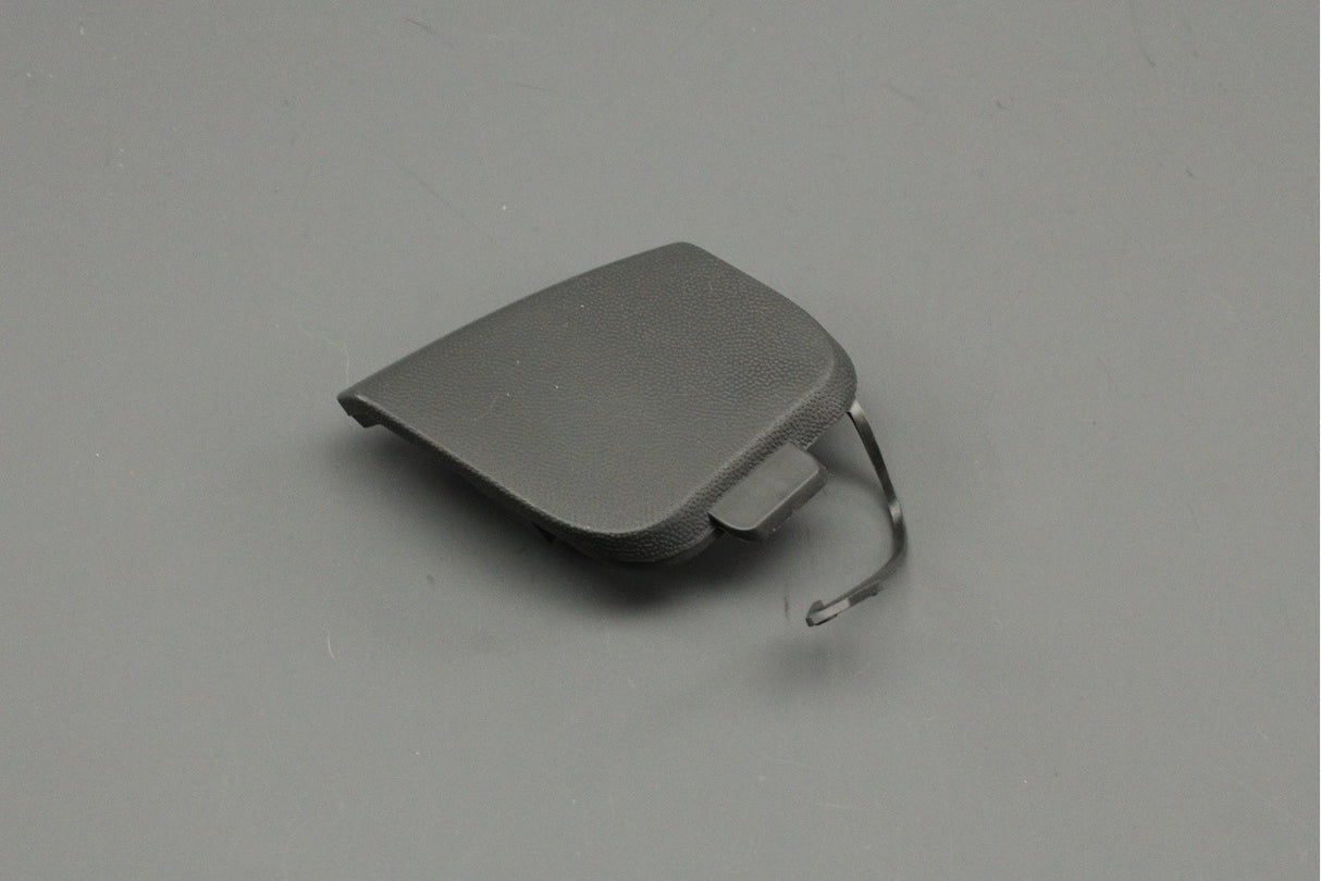 VW Golf MK6 2009-13 rear bumper towing eye cover trim 5K6807441 9B9