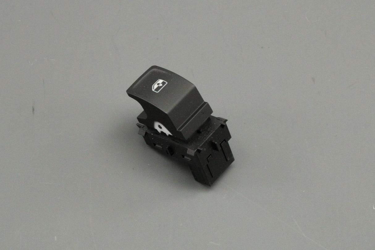 Skoda Fabia Rapid 15-23 passenger electric window switch 5JA959855A WHS