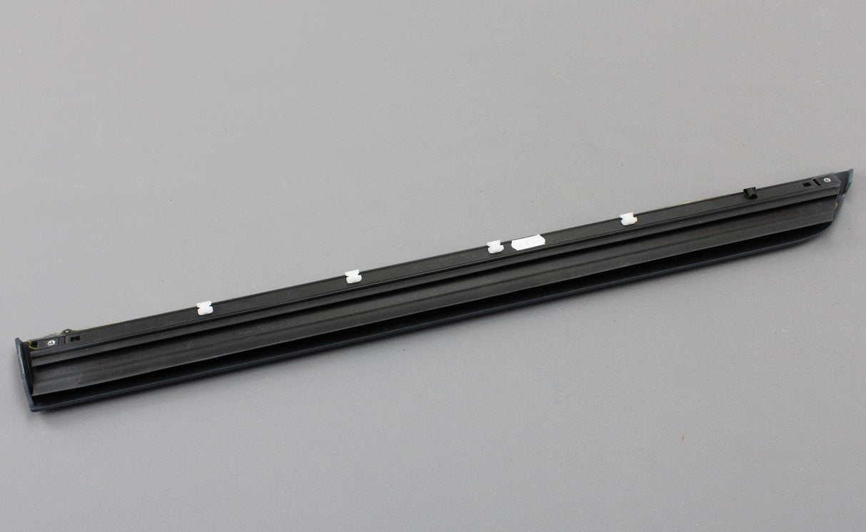 VW Phaeton 2011-2016 lower rear door cover trim (right) 3D0854950J GRU