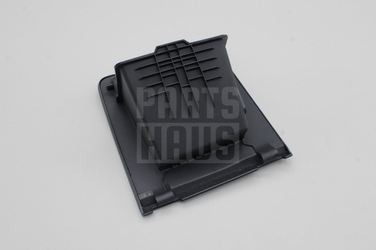 Skoda Octavia 20-on drivers dashboard stowage compartment 5E8857919 9B9