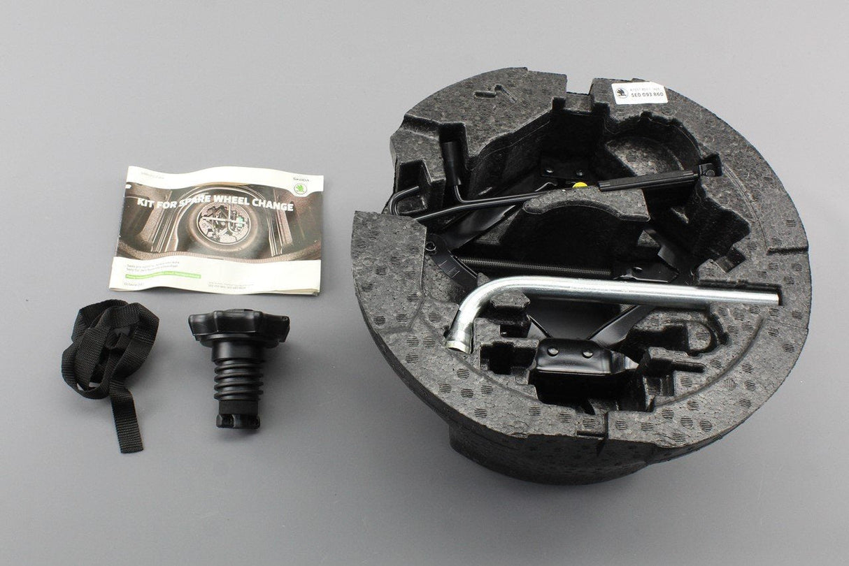 Skoda Octavia 5E 2013- Spare wheel tool kit bag 5E0093860
