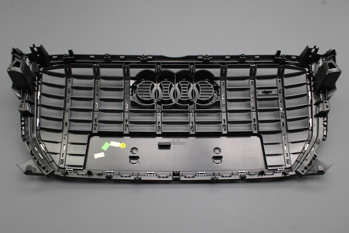 Audi SQ2 2017-on front bumper radiator grille 81A853651C 1RR