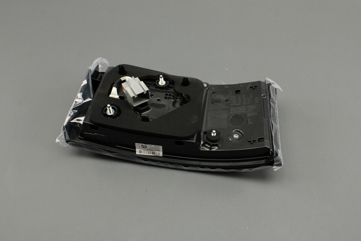 Land Rover Discovery 5 17-on rear tail light (left inner) LR126308