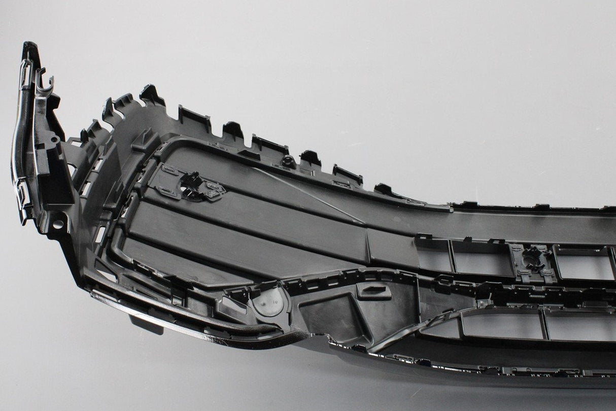 VW Tiguan 21-on R-Line lower front bumper grille (black) 5NA853671R 041