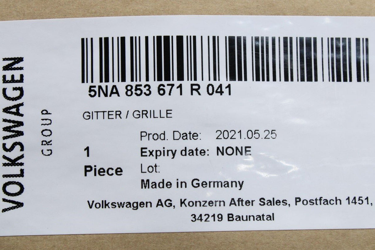 VW Tiguan 21-on R-Line lower front bumper grille (black) 5NA853671R 041