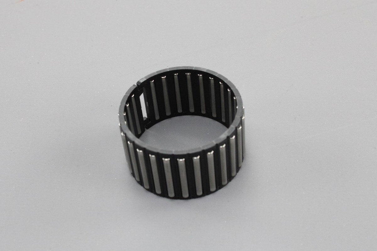 VW Audi Skoda SEAT gearbox needle bearing 02F311265, view 1