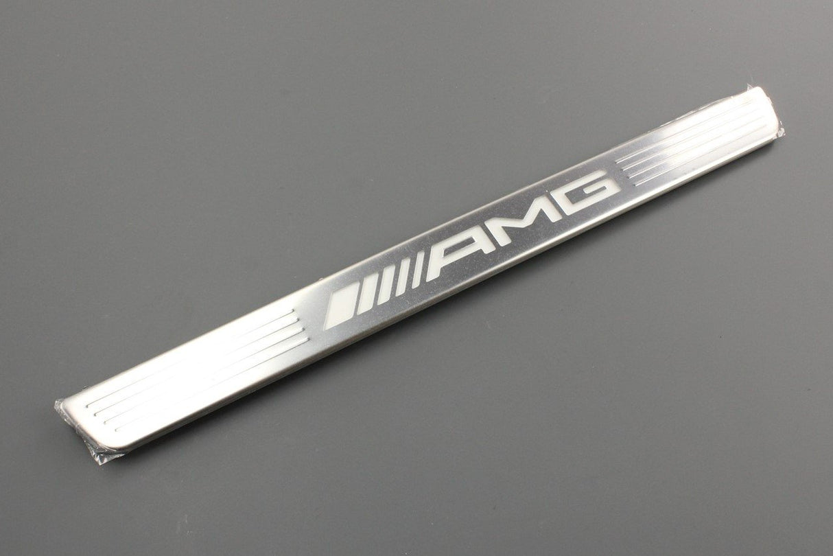 Mercedes-Benz ML GLE front AMG door still trim (right) A1666809500