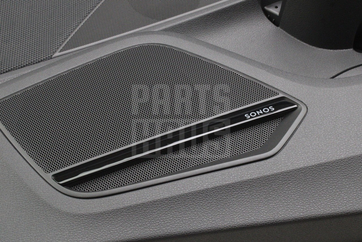 Audi Q2 2017-on front door card panel (right) 81A867104H 24A