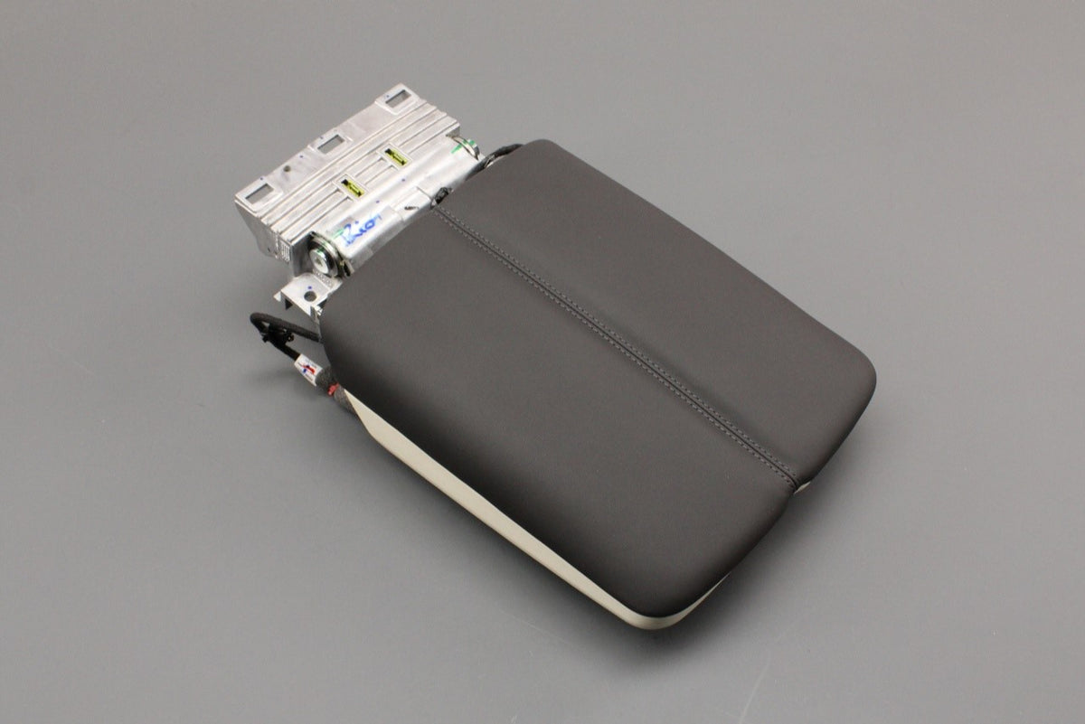 Bentley Continental GT 2018-on heated leather armrest 3SD864207R, view 1