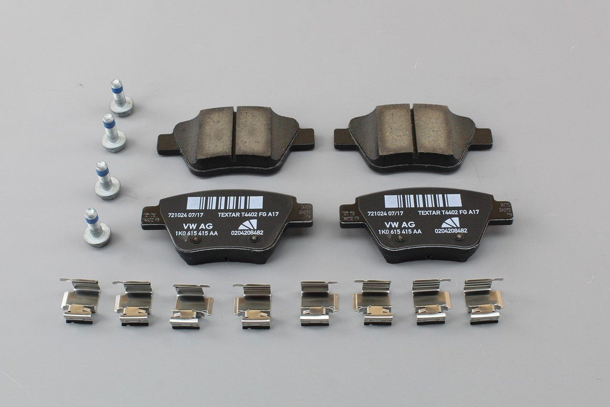VW Golf Audi A3 SEAT Leon Skoda Yeti Rear brake pads 272x10 5K0698451C