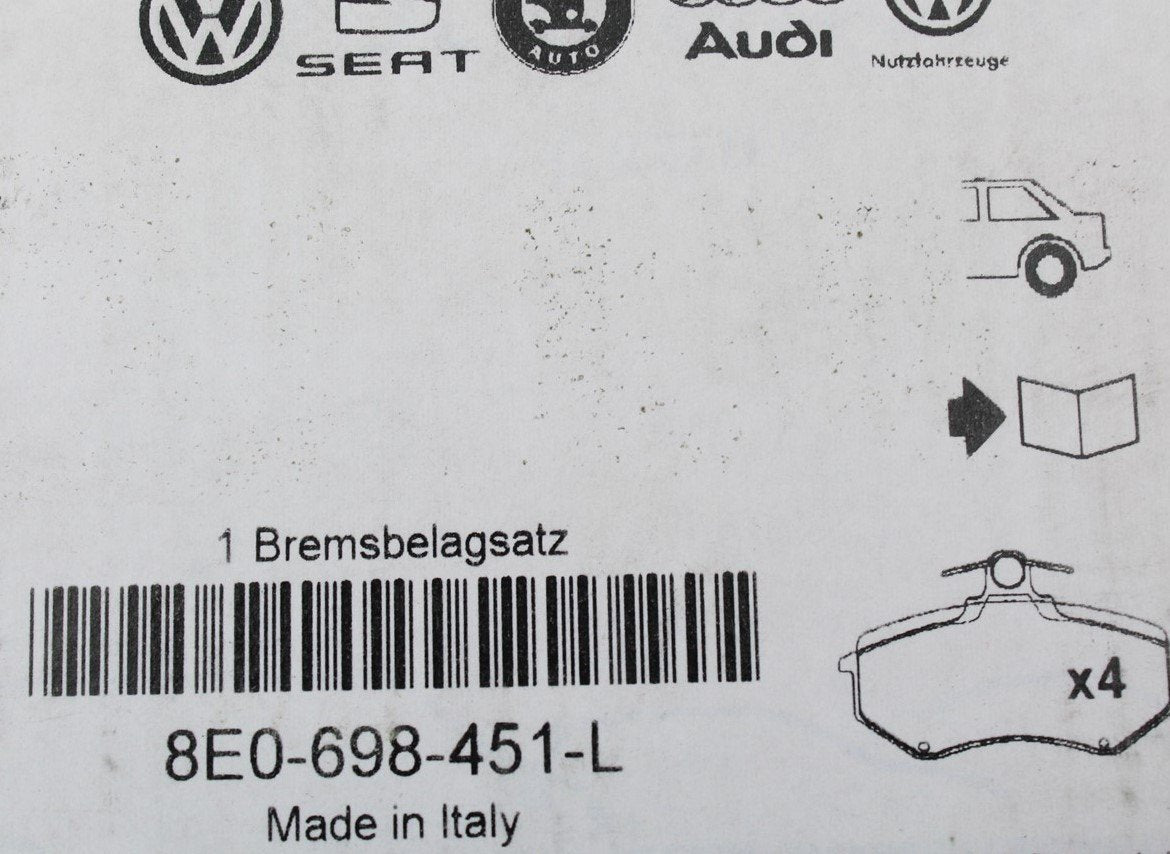 Audi A4 A6 Rear brake pads for 245x10 ~ 269x22mm brake disc 8E0698451L