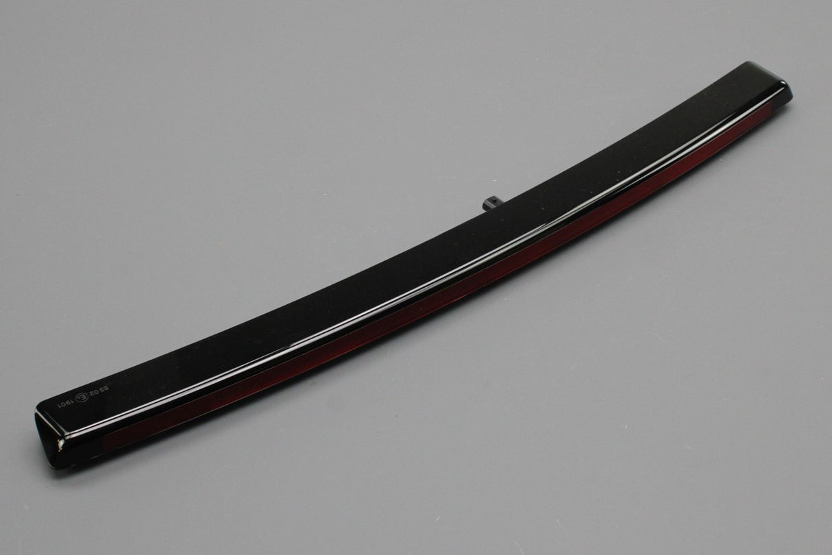Skoda Octavia Estate 20-on Enyaq Kodiaq additional brake light 5E7945097