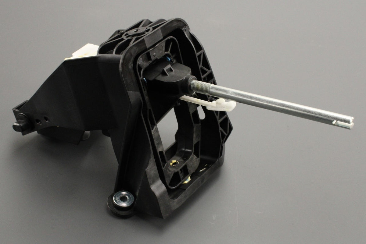 VW Transporter California T6.1 manual gear selector mechanism 7LA711025, view 1