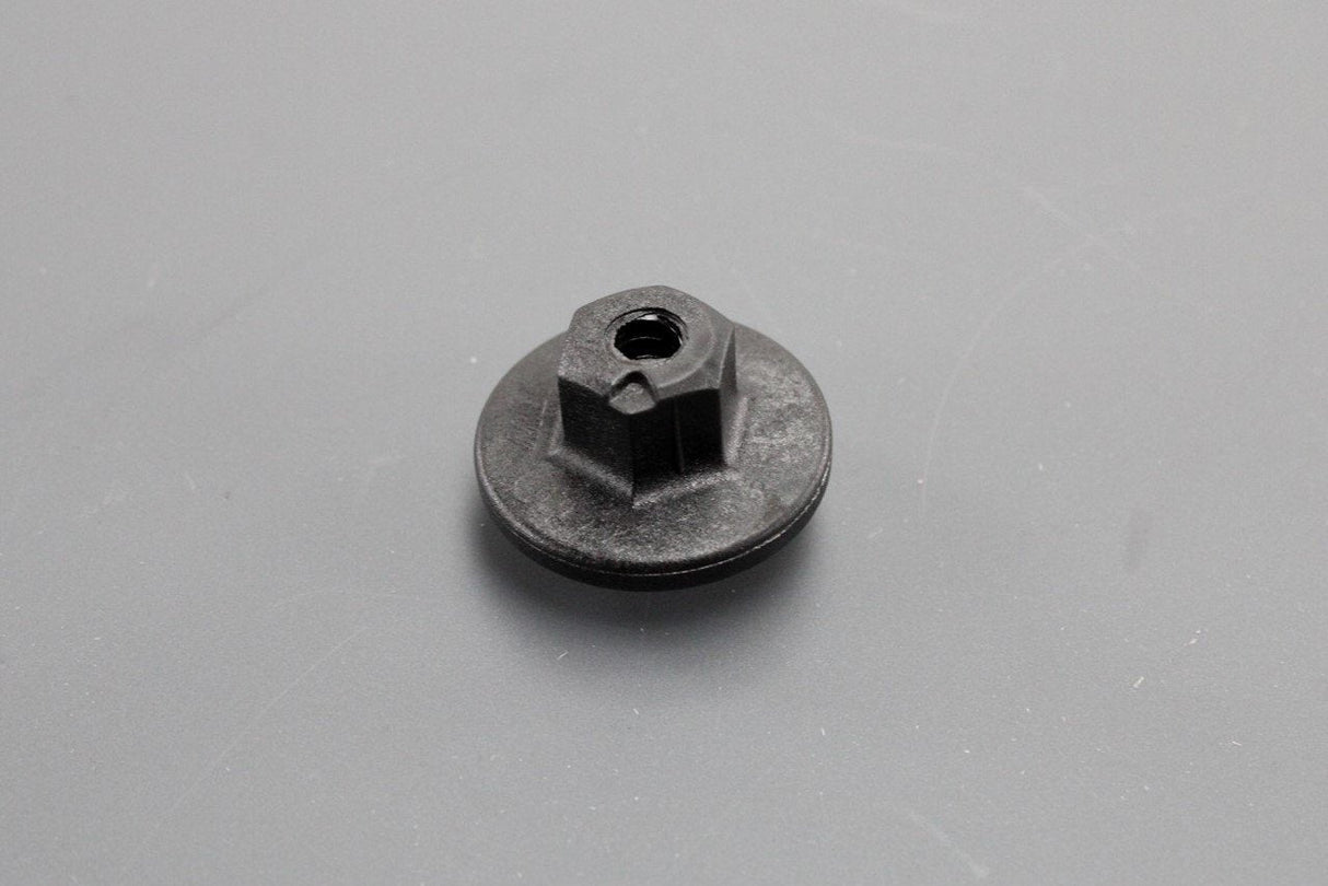 Audi RS3 RS6 RS7 TTRS E-Tron GT collar nut for trim panels WHT002098