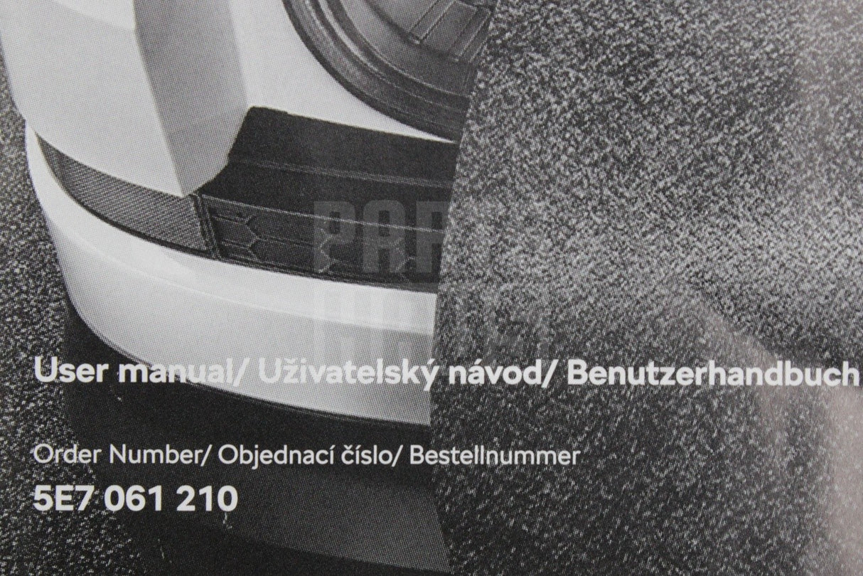 Skoda Octavia Estate 20-on double sided boot liner (variable) 5E7061210