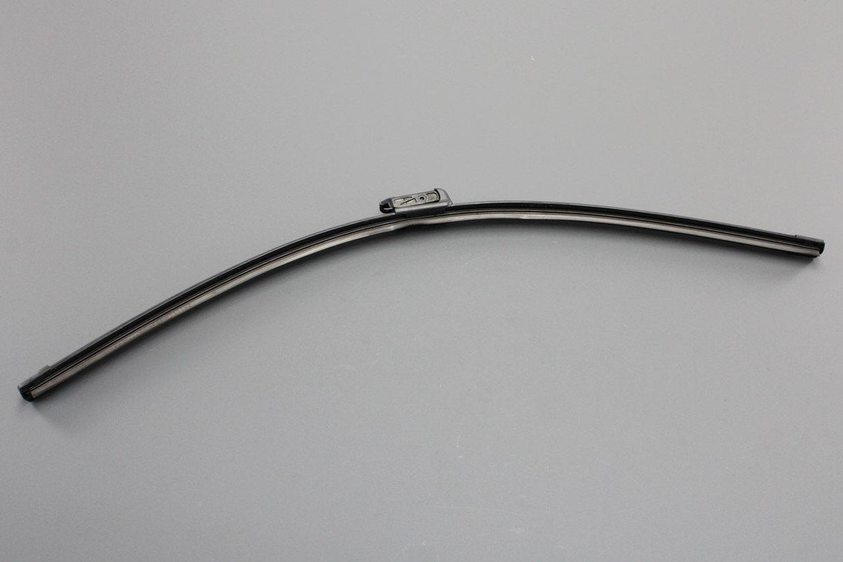 VW Golf Cabriolet 2012-2016 aero wiper blade (front right) 5K7955426A