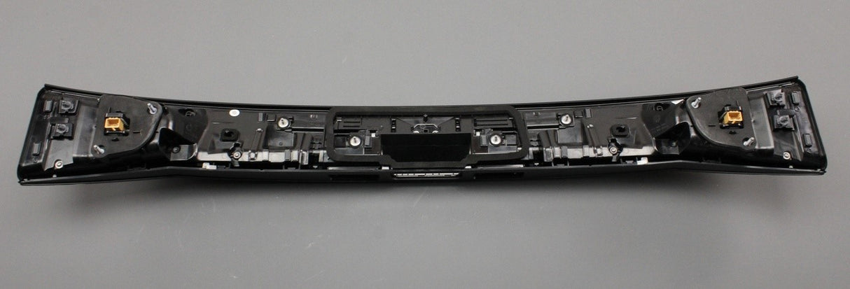 VW Taigo 2022-on centre LED tail light (RHD) 2G7945093A