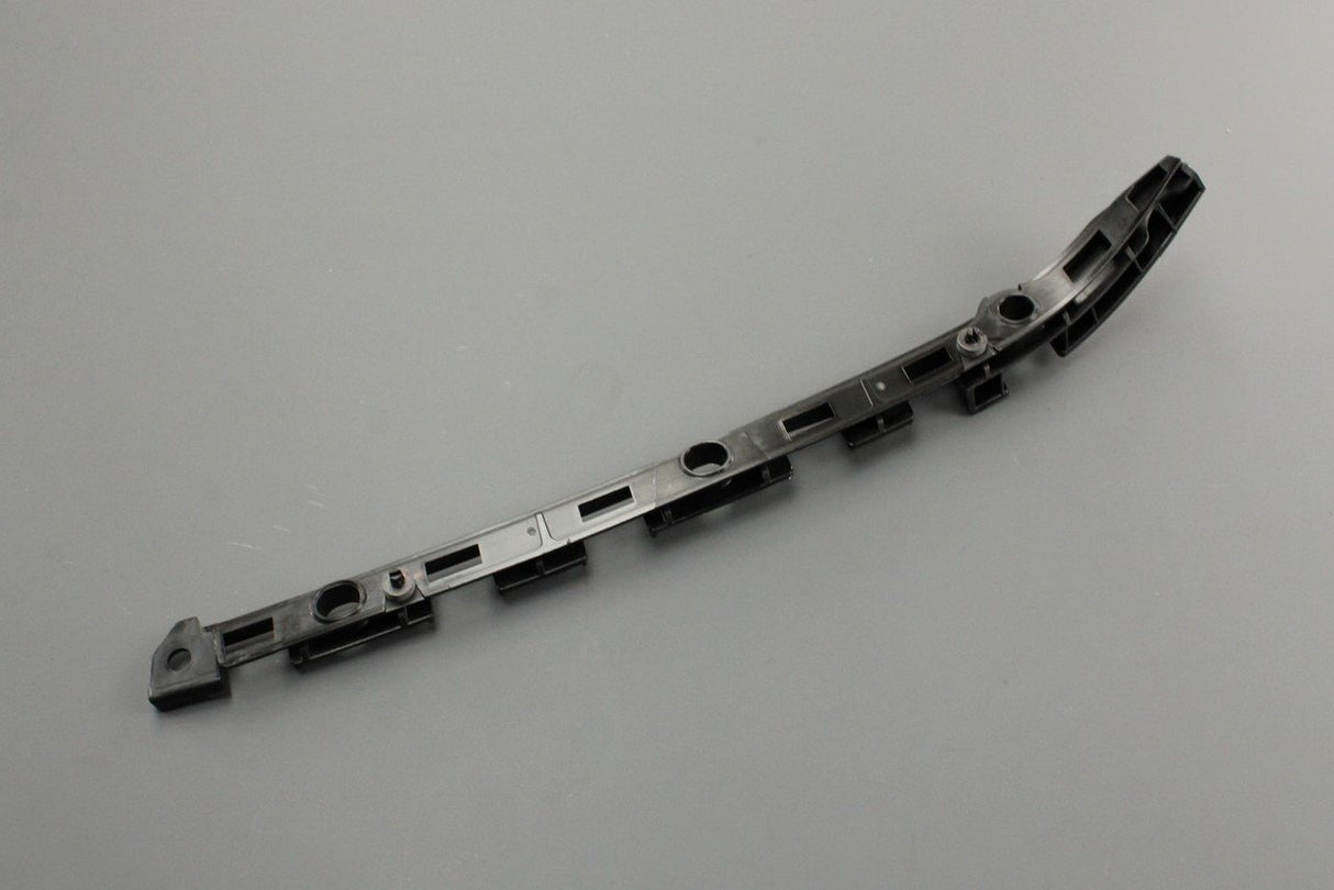 Mercedes-Benz CLA rear bumper mounting rail (left) A117885032165