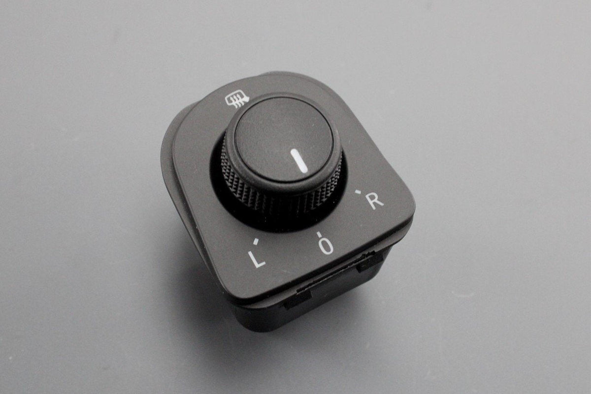SEAT Ateca Leon electric wing mirror adjust switch 5F0959565D WHI, view 1