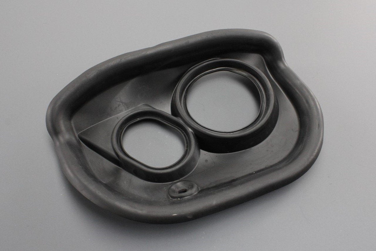 VW Tiguan 16-on SEAT Tarraco fuel filler neck gaiter (adblue) 5NA809933C, view 1