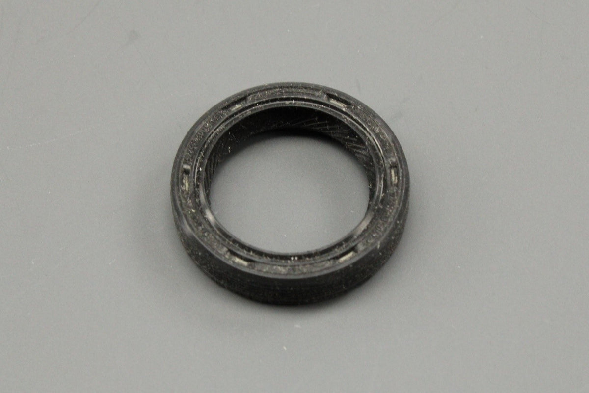 Audi A4 A6 A7 A8 Q7 RS4 RS6 RS7 4.2 R8 5.2 shaft oil seal 079103051E, view 1