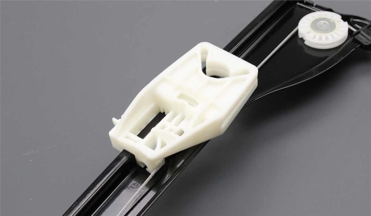 Skoda Fabia 2015-2023 front window regulator (left) 6V0837461C