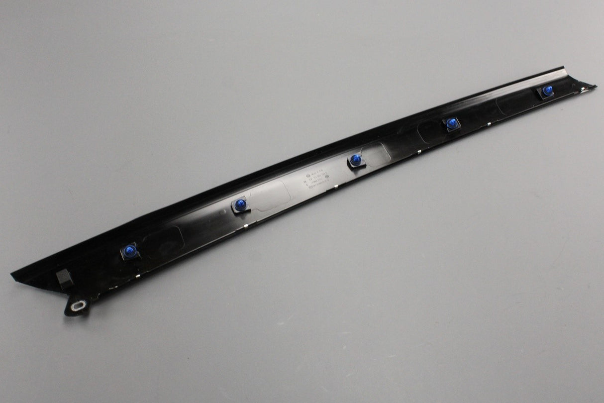 VW ID.Buzz exterior gloss black A-pillar trim (right) 1T3853266A 041