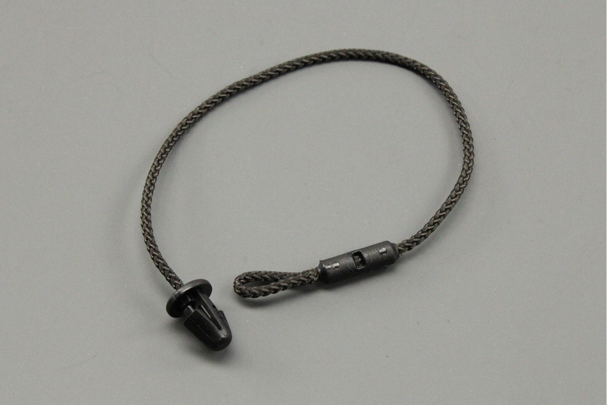 Skoda Fabia 2022-on parcel shelf holding string 6VA863634, view 1