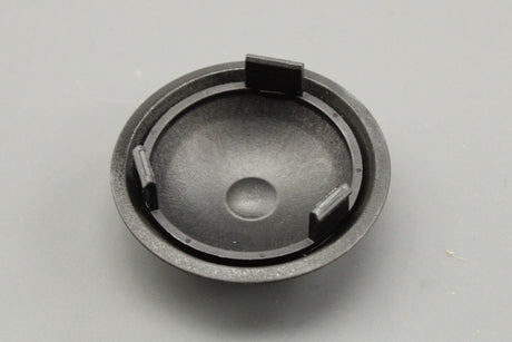 VW Up! 2012-16 gear knob badge 1S0711144 VV8
