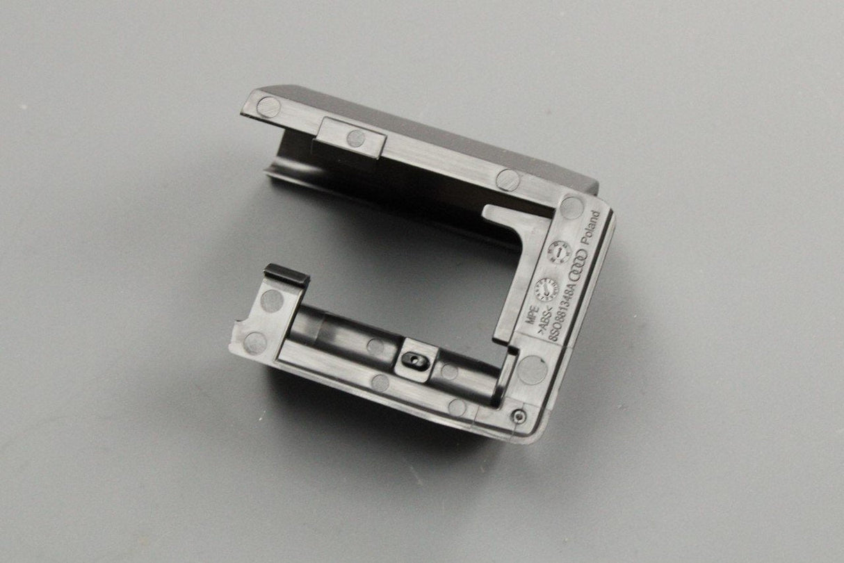 Audi TT TTRS A6 A7 RS6 RS7 seat rail end cap (right) 8S0881348A 4PK