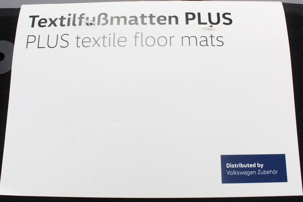 VW T-Roc Cabriolet 2020- carpet floor mat set RHD black 2GR061404 WGK