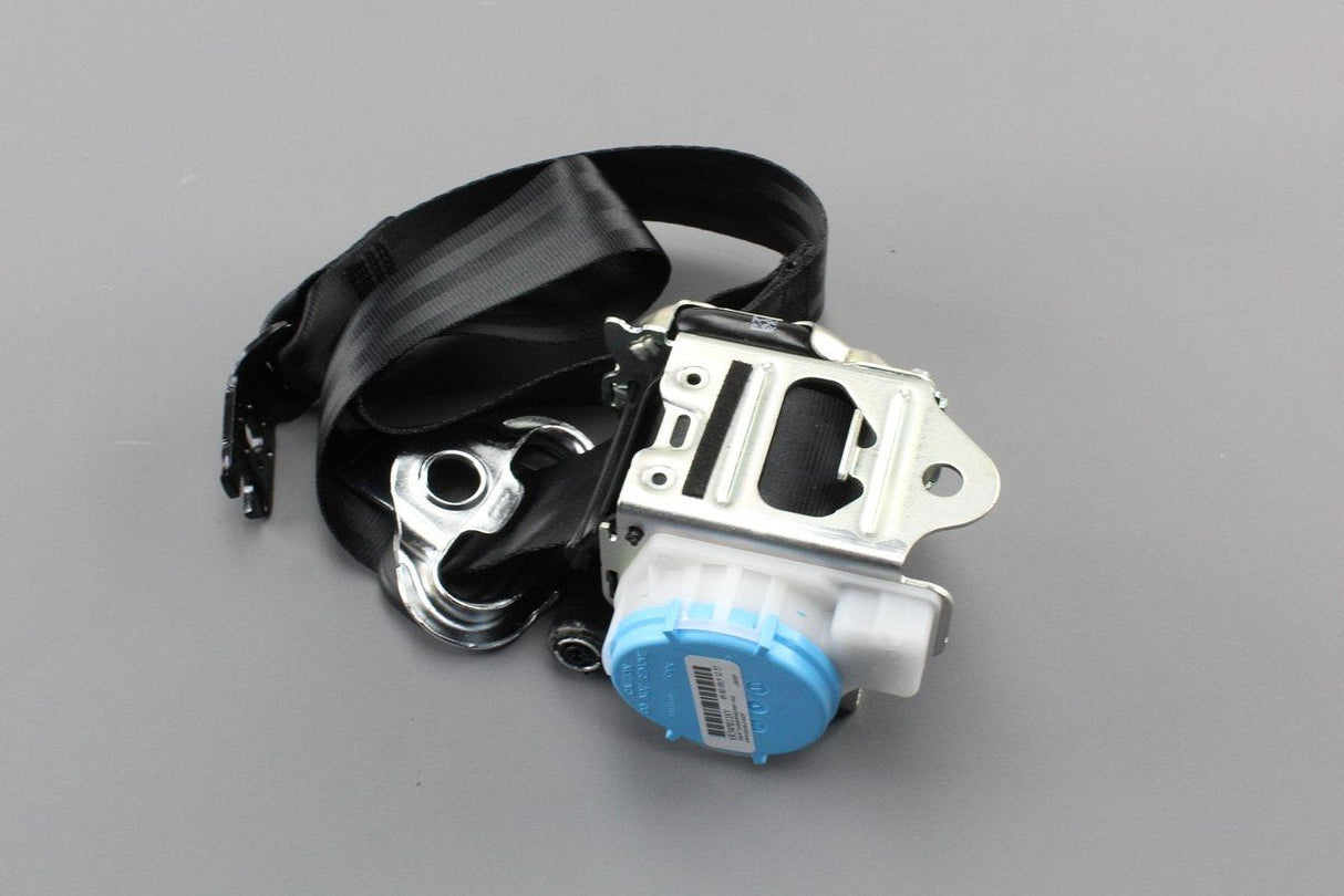 Skoda Karoq 2018- Rear three point seat belt with tensioner 57A857805A RAA