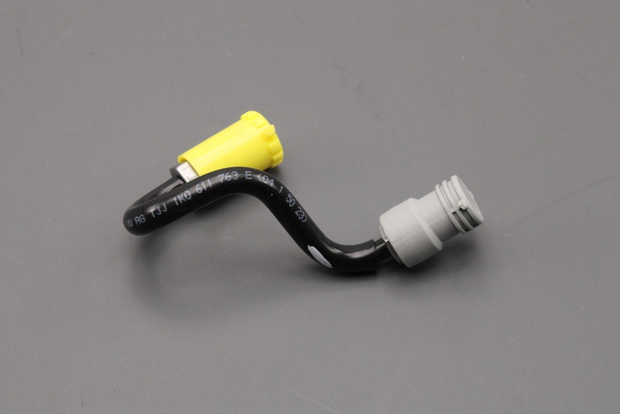 VW Golf R32 Audi S3 Skoda SEAT rear caliper brake pipe left 1K0611763E