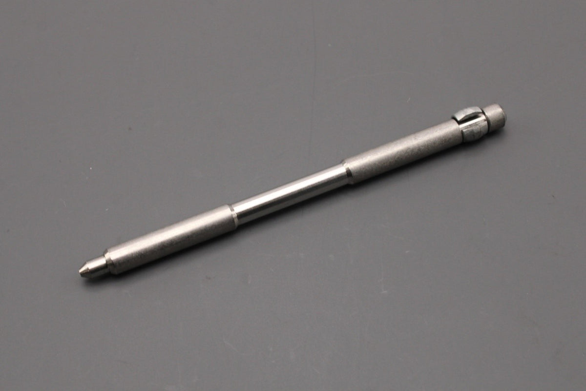 Audi A6 A7 Q5 front brake caliper locking pin 8R0615145, view 1
