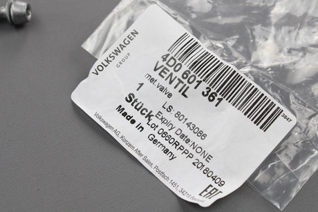 Audi A4 A5 A6 A8 Q7 RS4 RS6 metal tyre valve (x1) 4D0601361