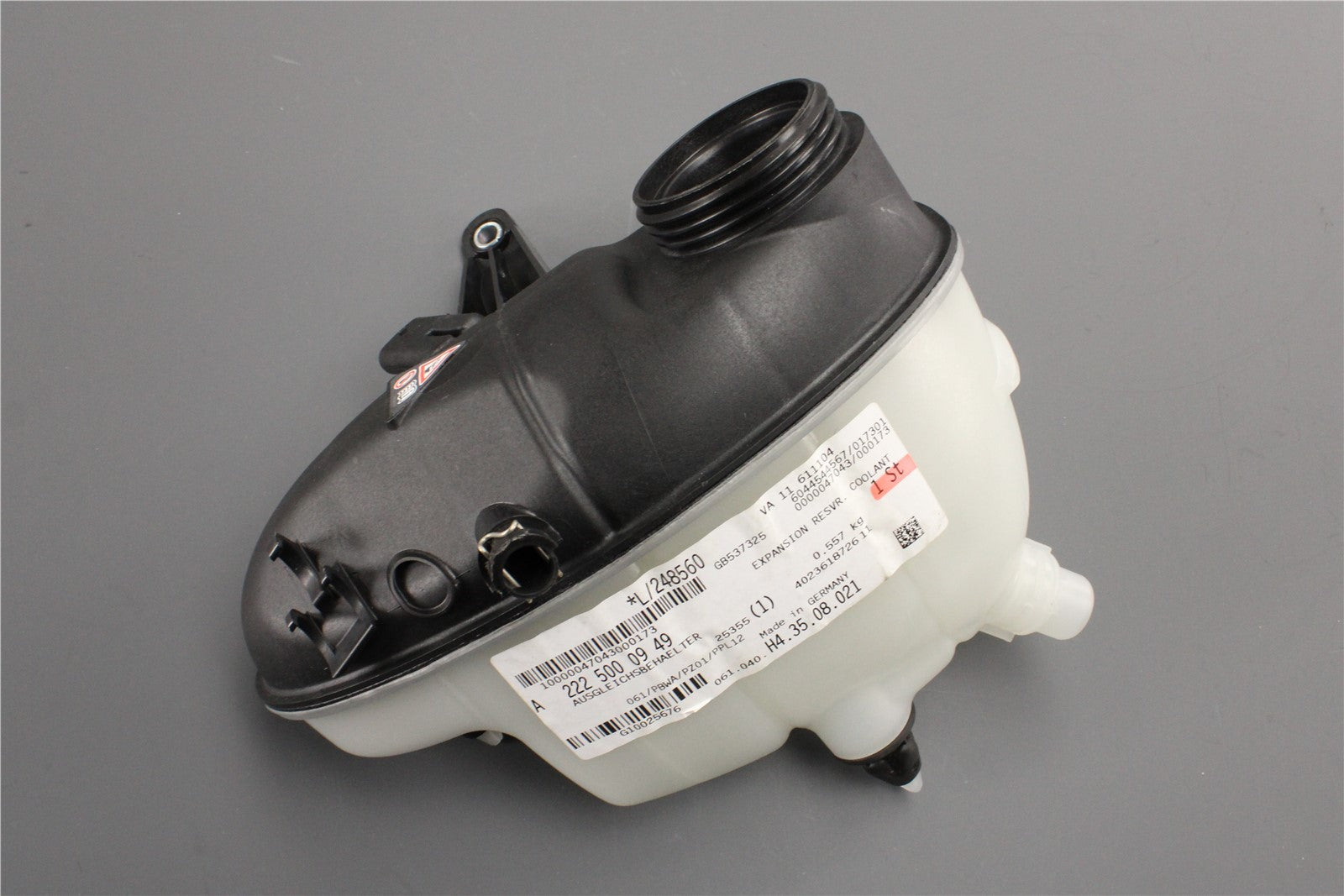 thumbnail image 2 of Cheermitoveup AC Condenser With Drier For 2005-2010 Honda Odyssey - Aluminum Parallel Flow 2 of 6