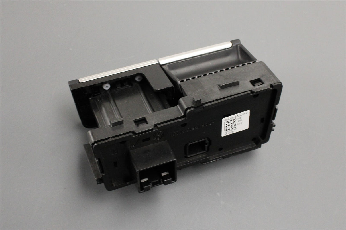 VW Golf MK8 2020-on handbrake & auto hold switch 5H0927225A UYN