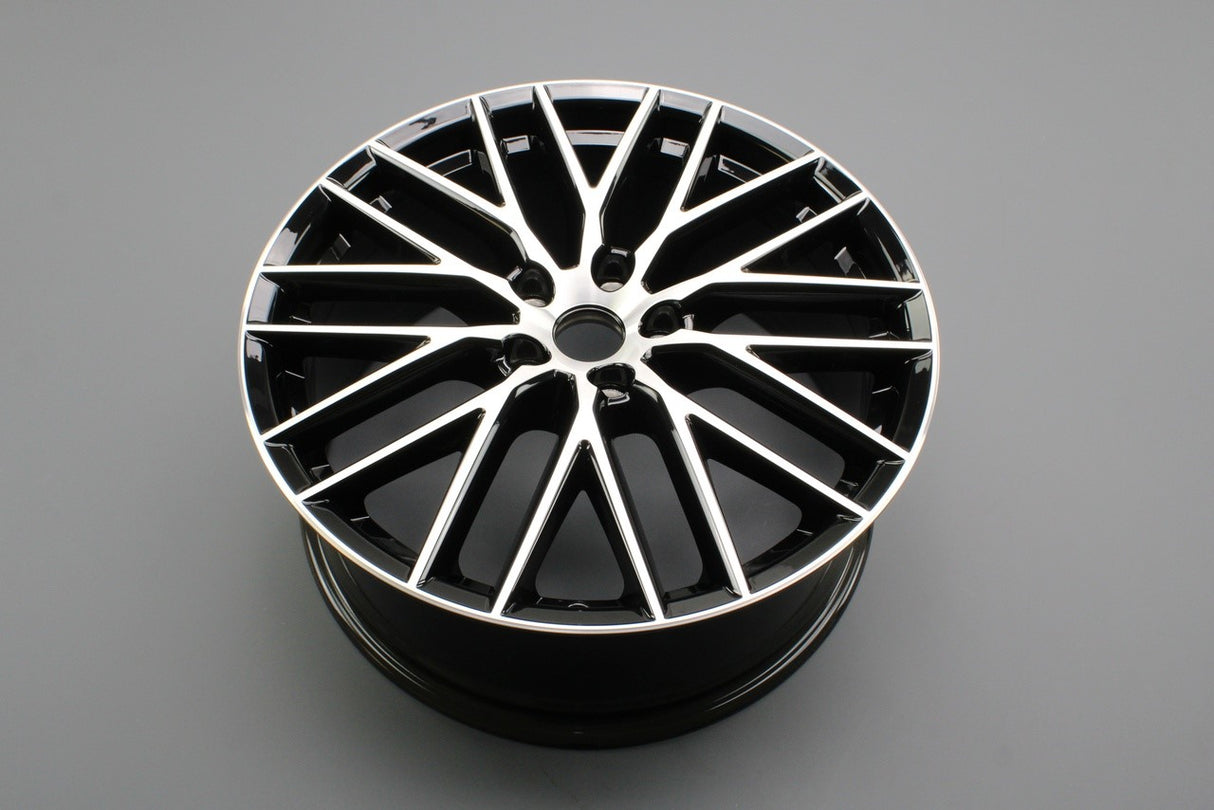 SEAT Leon CUPRA 2013-2020 19" alloy wheel (x1) 5F0071490A KT2