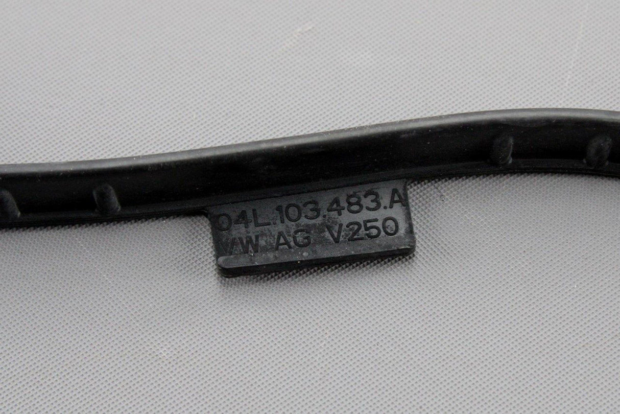 VW Crafter Transporter 2.0 TDI rocker cover gasket seal 04L103483A