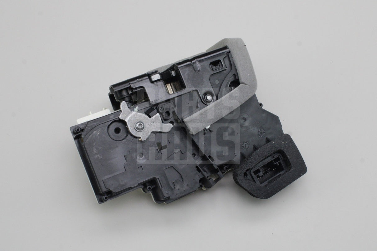 Audi A6 S6 RS6 2019-on A7 RS7 Q8 RSQ8 rear door lock (left) 4K0839015P