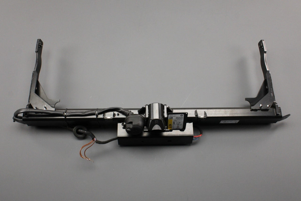 VW ID.3 2020-on bicycle carrier tow bar 10A803881C, view 1