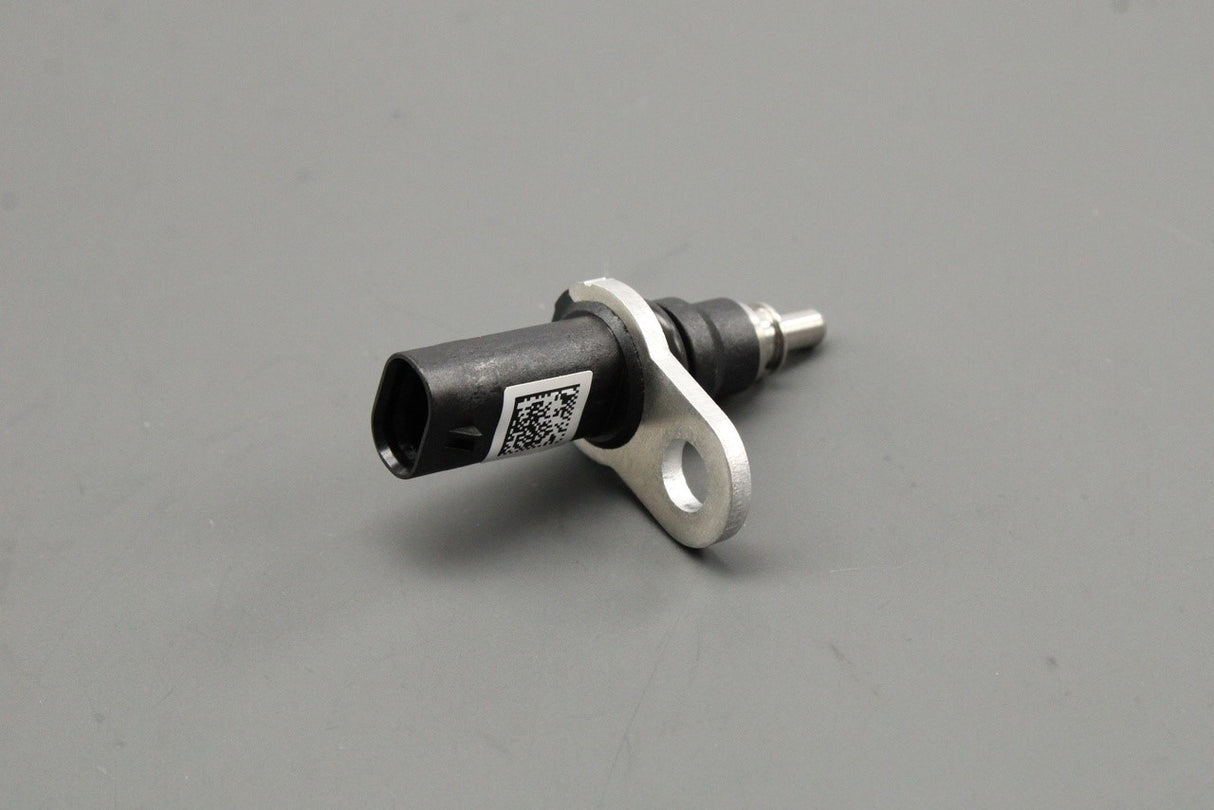VW Golf Audi Skoda SEAT coolant temperature sensor (2.0 TFSI) 79919523J