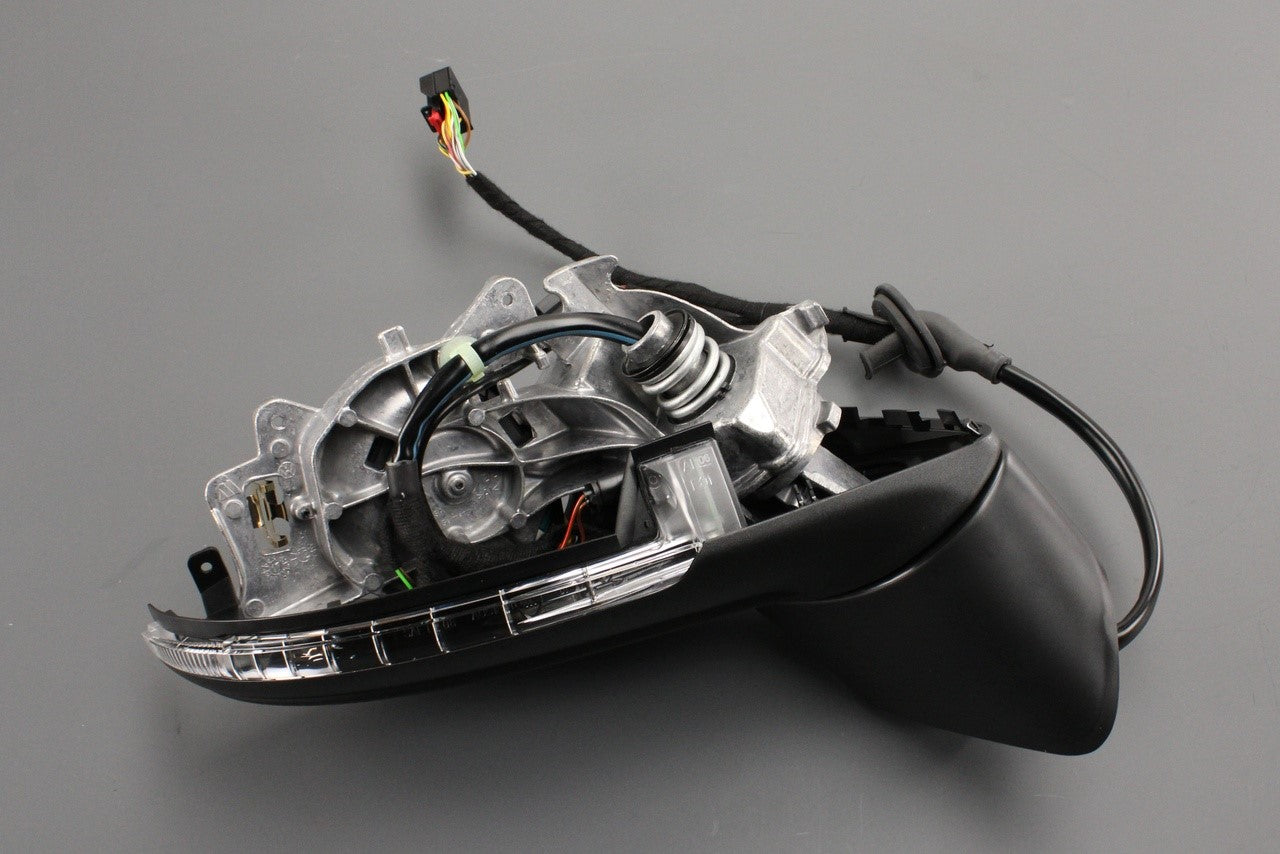 VW Touareg 7P 2011-14 wing mirror housing (right) 7P6857508N 9B9