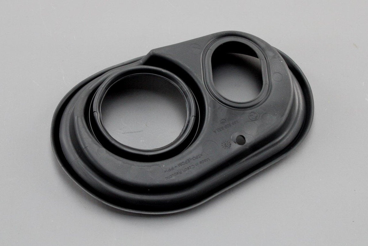 Skoda Kodiaq 2017-on fuel filler neck gaiter (with adblue) 565809933A