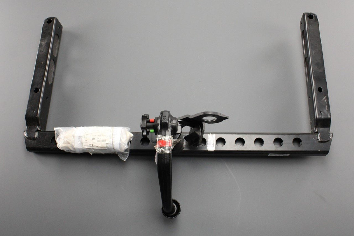 Audi A4 S4 A5 S5 2008-2017 removable tow bar 8T0092155D