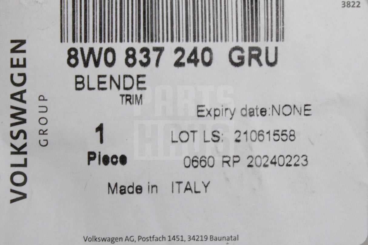 Audi A4 S4 16-25 A5 S5 17-25 rear door handle cap (right) 8W0837240 GRU