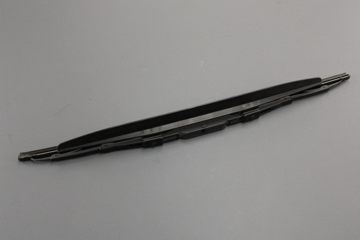 Toyota Hilux 05-15 Celica 93-99 single wiper blade 85212-YZZCL, view 1