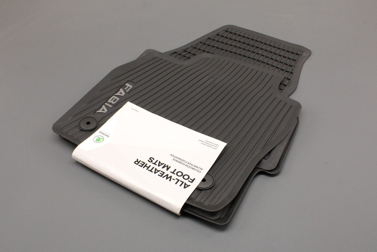 Skoda Fabia 2022-on rubber floor mat set (LHD) 6VB061500, view 1