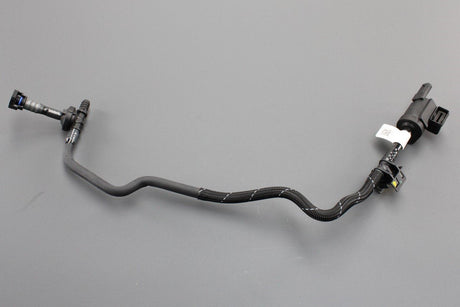 Audi A4 A5 A6 A7 Q5 Q7 Q8 3.0 TFSI vacuum pipe with valve 06M133240CG