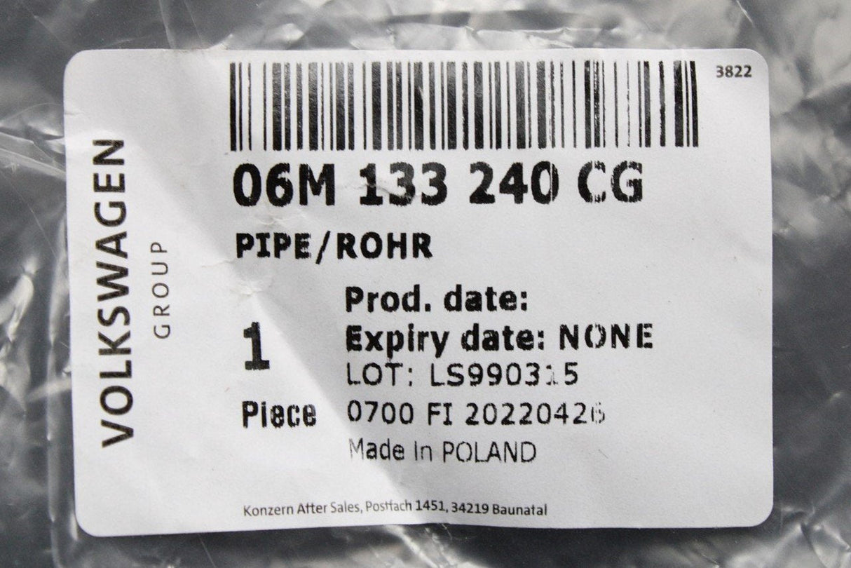 Audi A4 A5 A6 A7 Q5 Q7 Q8 3.0 TFSI vacuum pipe with valve 06M133240CG
